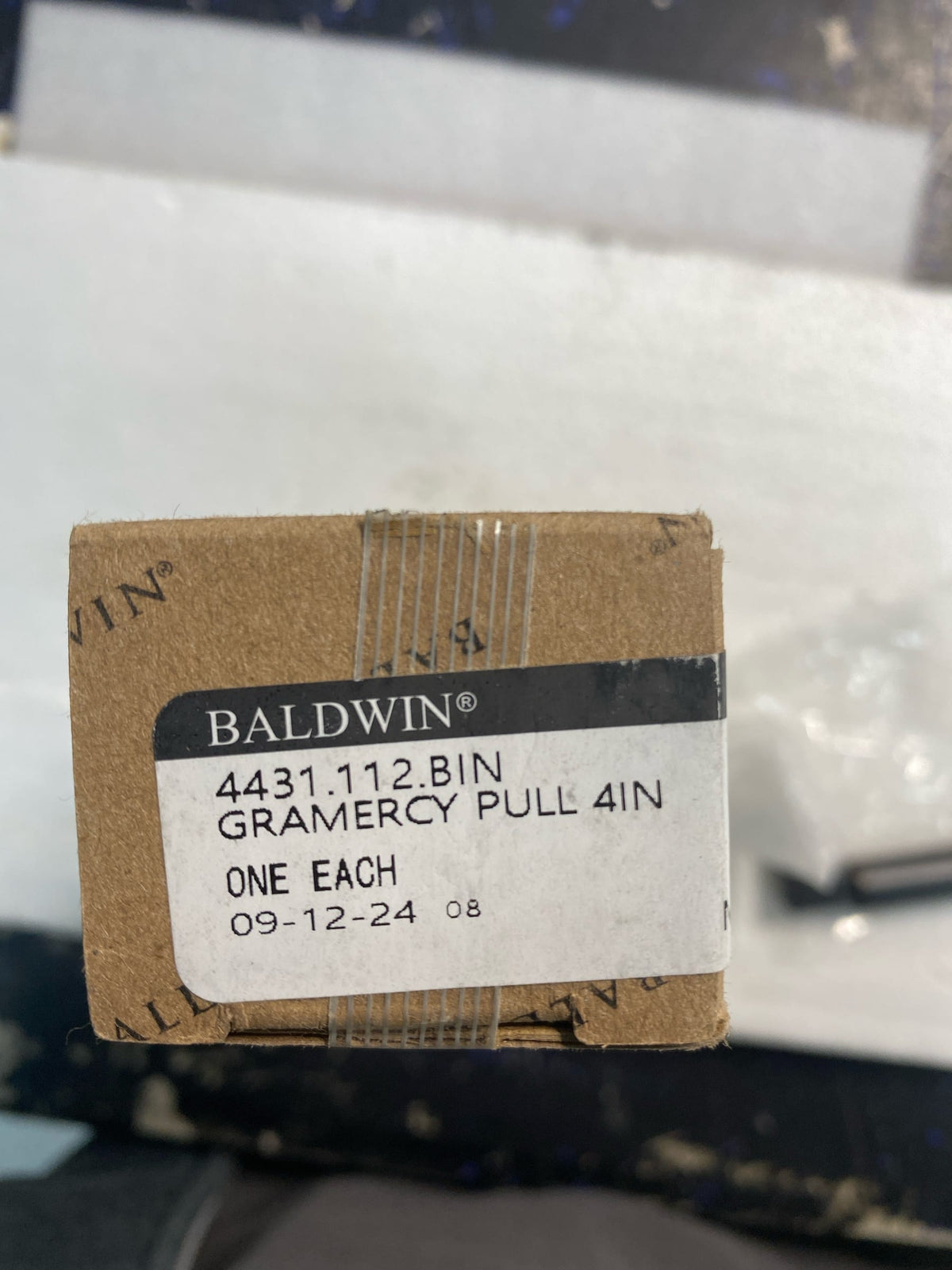 Baldwin 4431112BIN Gramercy 4 Inch Center to Center Handle Cabinet Pull from the Estate Collection - Venetian Bronze