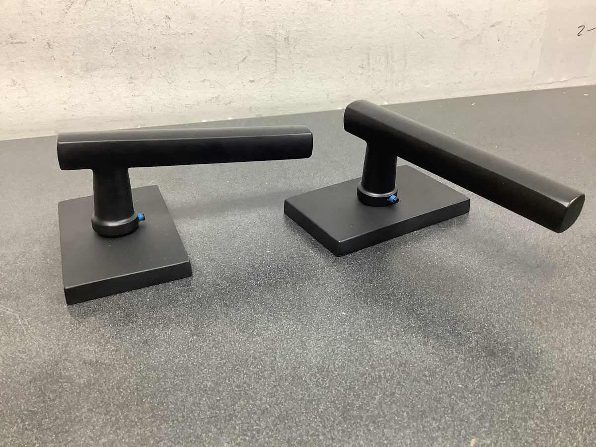 Emtek 5052FRLUS19RH Freestone Right Handed Non-Turning Two-Sided Dummy Door Lever Set with Modern Rectangular Rose from the Urban Modern Collection - Flat Black