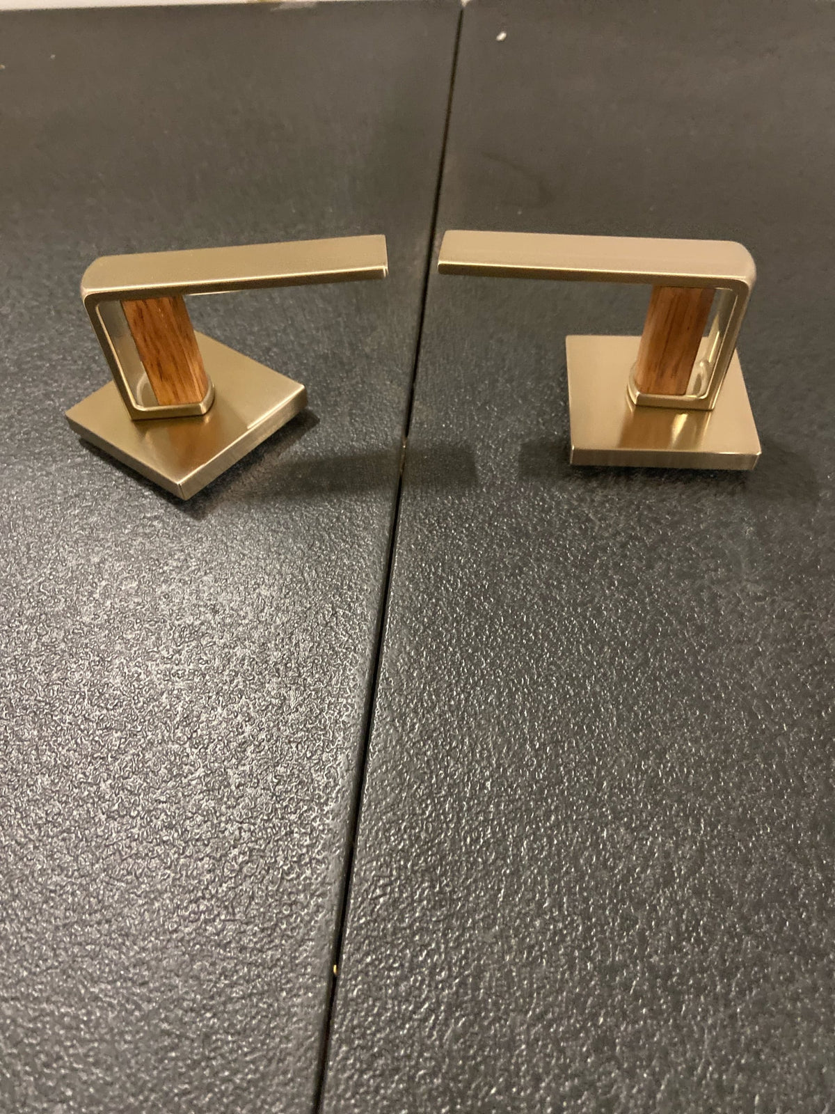 Brizo HL5399-GLTK Frank Lloyd Wright Widespread Bathroom Faucet Handle Kit - Gap Lever - Luxe Gold / Wood