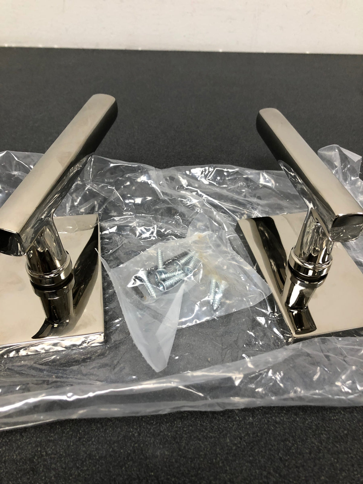Emtek 5052FRLUS14RH Freestone Right Handed Non-Turning Two-Sided Dummy Door Lever Set with Modern Rectangular Rose from the Urban Modern Collection - Polished Nickel