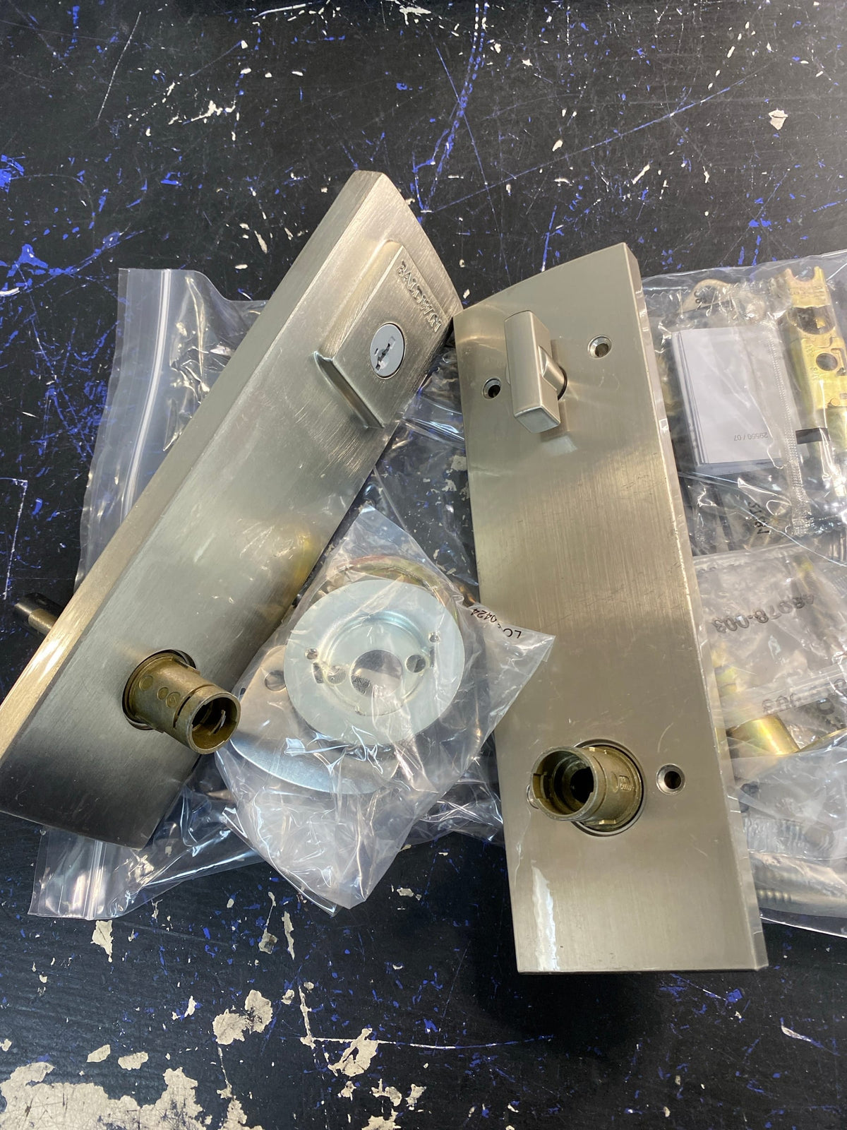 Baldwin 183SPEXSPLSQR15S Spyglass Single Cylinder Keyed Entry Set from the Prestige Collection - Satin Nickel