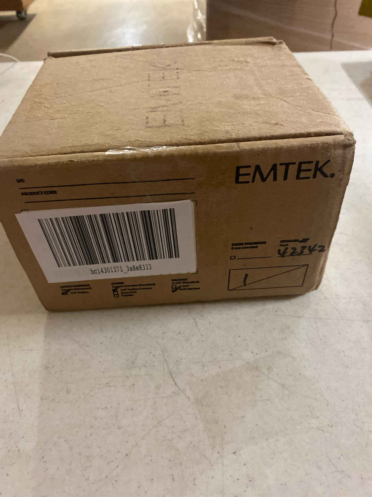 Emtek 5122HLOUS19RH Helios Right Handed Single Cylinder Keyed Entry Door Lever Set with Square Rose - Flat Black