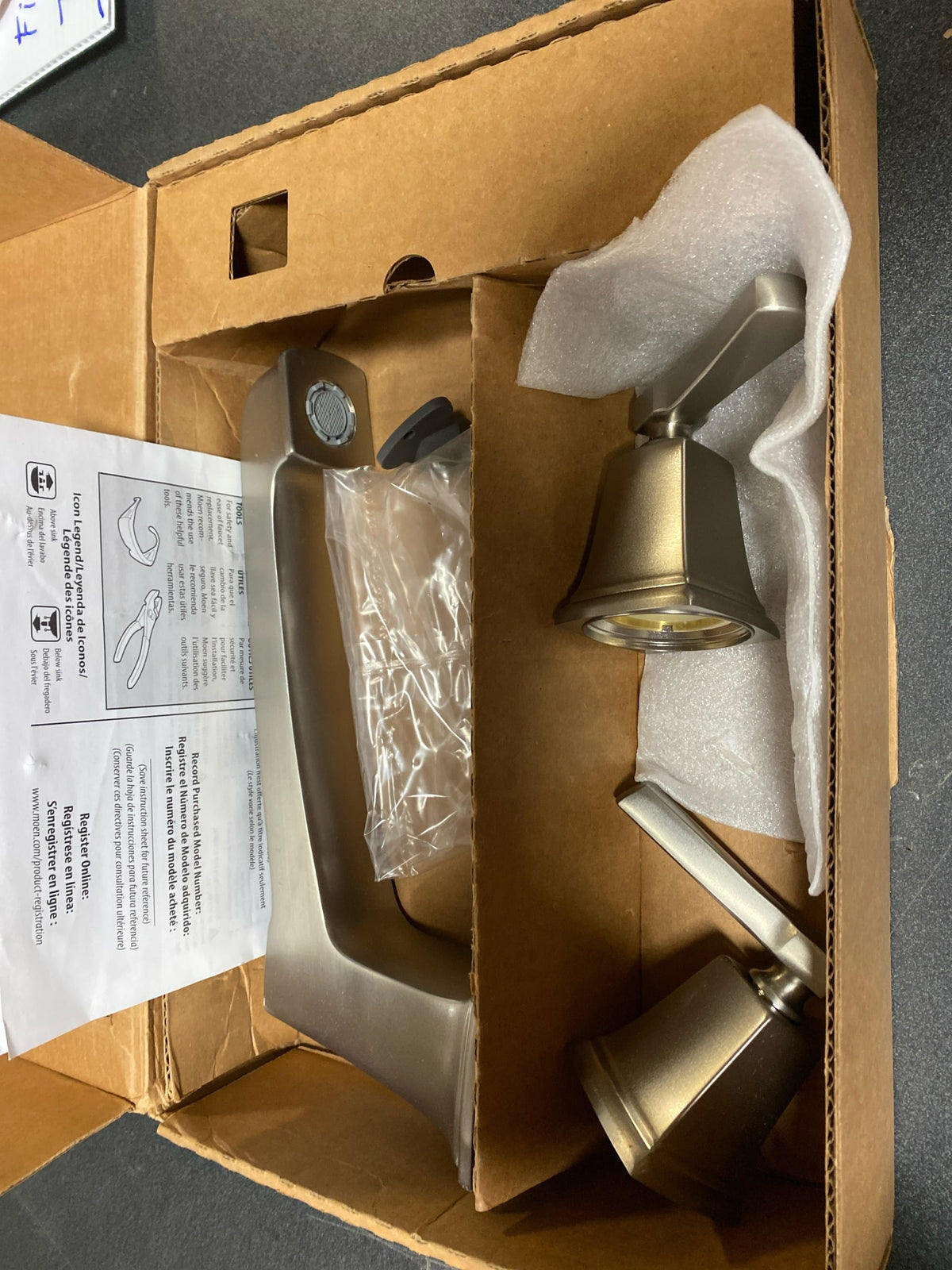 Moen T623SRN Boardwalk Deck Mounted Roman Tub Filler Trim - Spot Resist Brushed Nickel