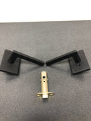 Emtek 5212HLOUS19RH Helios Right Handed Privacy Door Lever Set with Modern Rectangular Rose - Flat Black