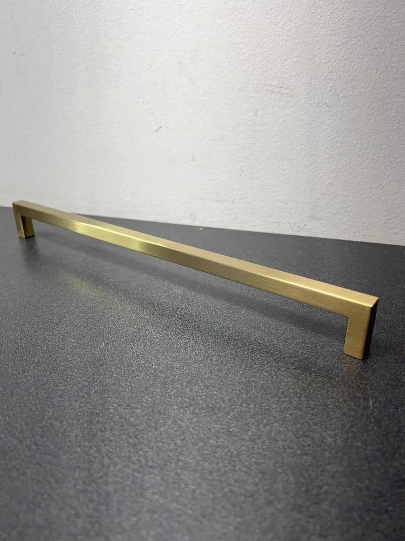 Hickory Hardware HH075336-CBZ Skylight 12" Center to Center Square Bar Appliance Handle / Appliance Pull - Champagne Bronze