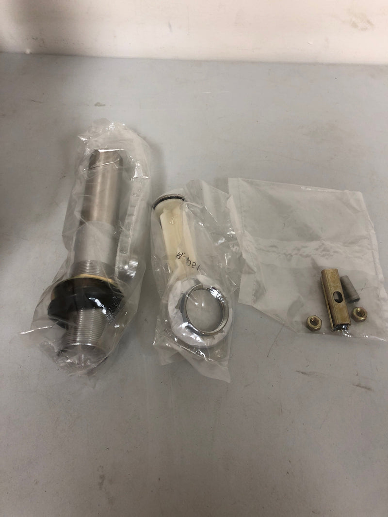 Moen L4625 Single Handle Centerset Bathroom Faucet from the Chateau Collection (Valve Included) - Chrome