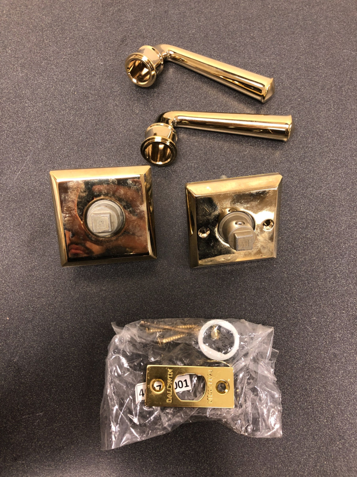 Baldwin PSFEDTSR003 Federal Passage Leverset with Traditional Square Rose - Polished Brass