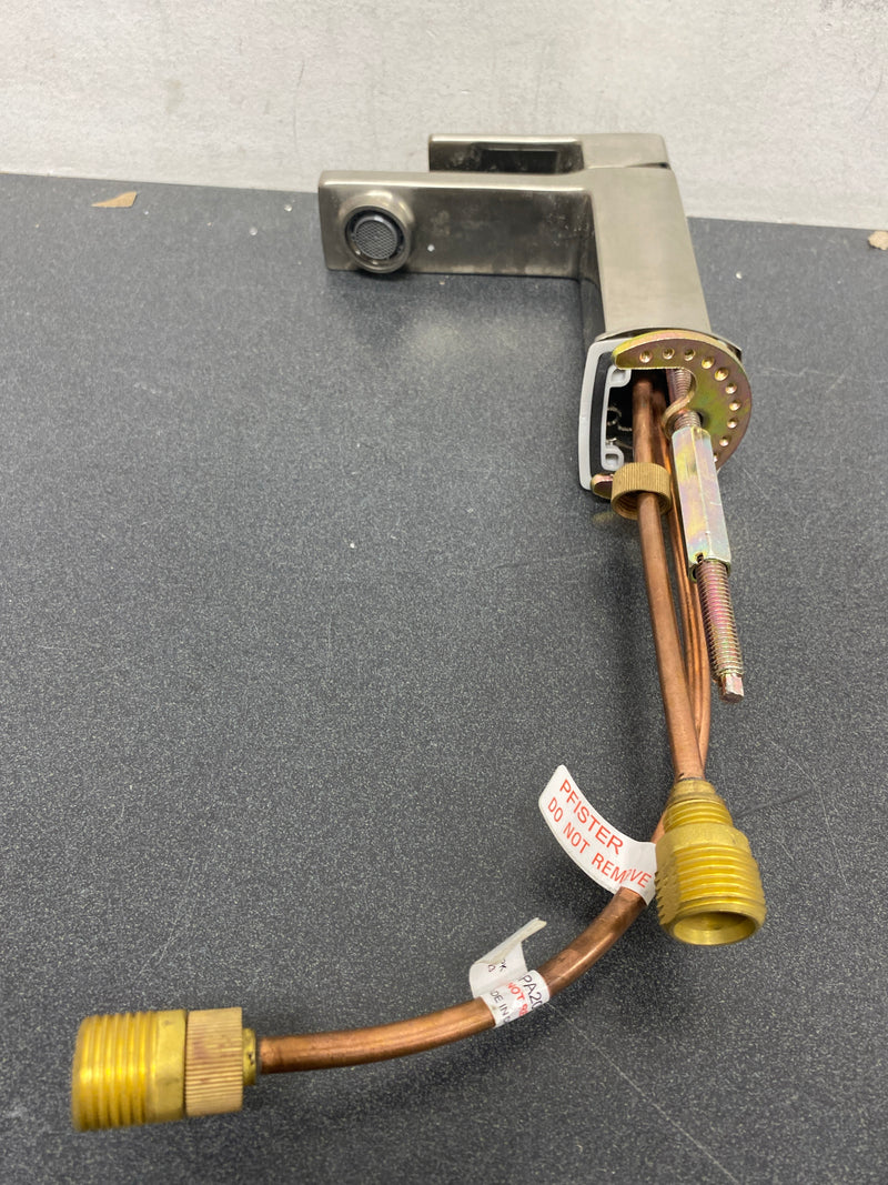 Hansgrohe 32510821 Metropol 1.2 (GPM) Single Hole Bathroom Faucet - Brushed Nickel