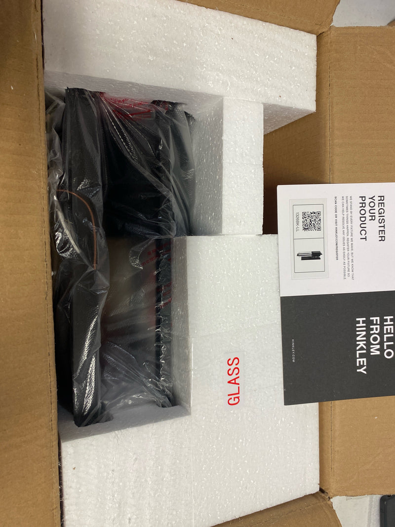 Hinkley Shelter Medium Outdoor LED Wall Mount Lantern - Minimalist Style, Dark Sky-Compliant, Solid Aluminum/Clear Seedy Glass - Black