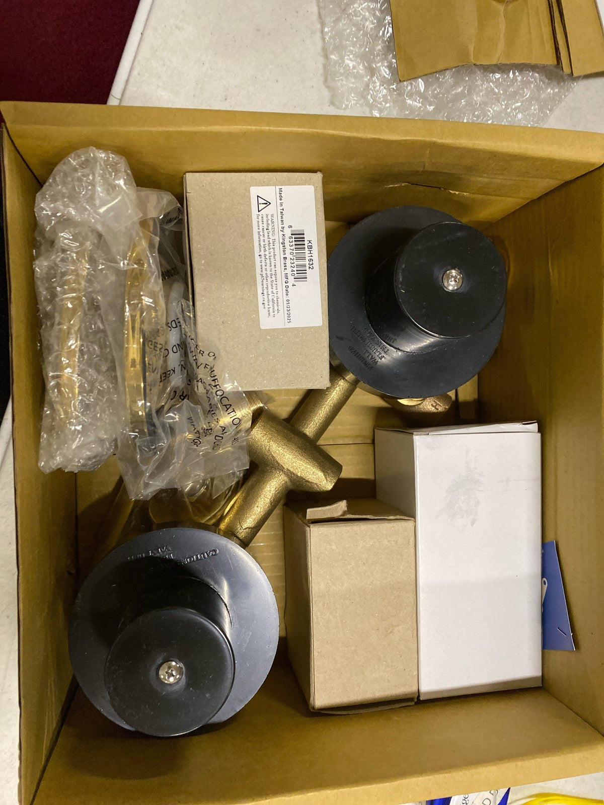 Kingston Brass KB672 Magellan Tub and Shower Faucet, 5-Inch Spout Reach