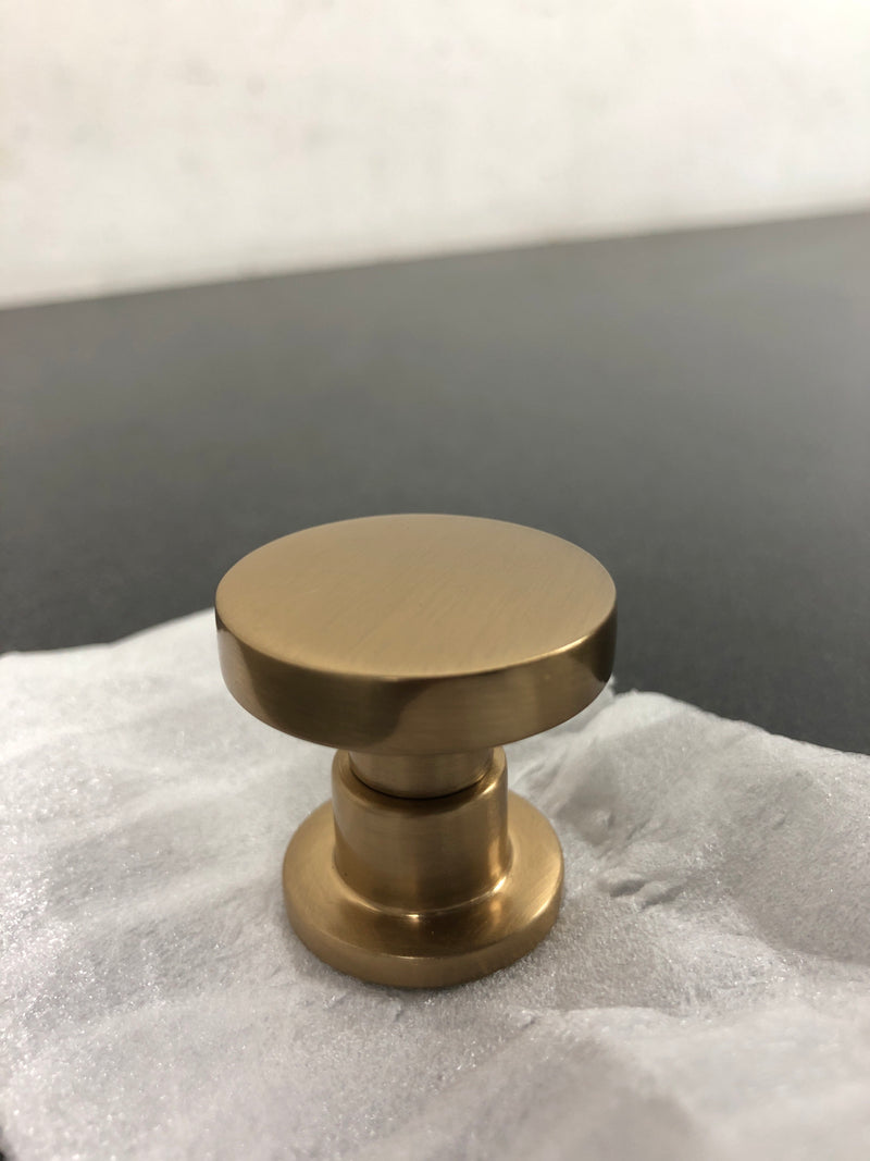 Belwith Keeler B077944CBZ Urbane 1-1/4 Inch Mushroom Cabinet Knob - Champagne Bronze