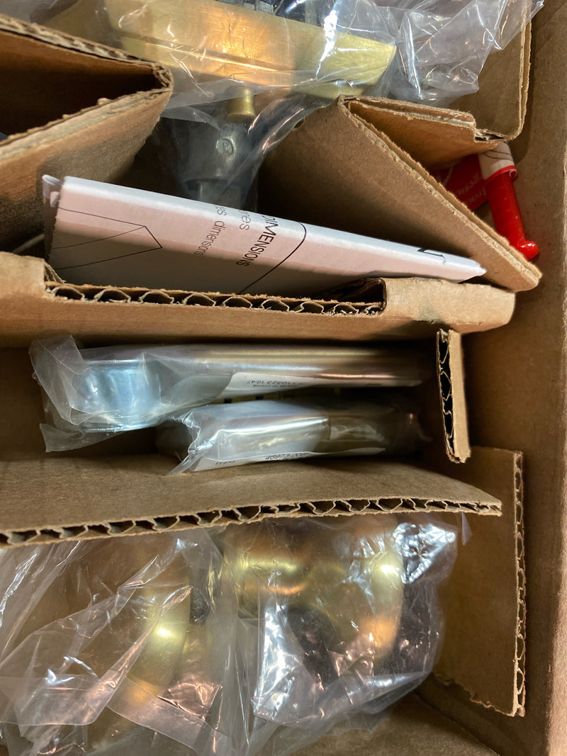 Baldwin Reserve PVROUTAR190 Privacy Round Knob and Traditional Arch Rose with 6AL Latch and Dual Strike Brass Finish