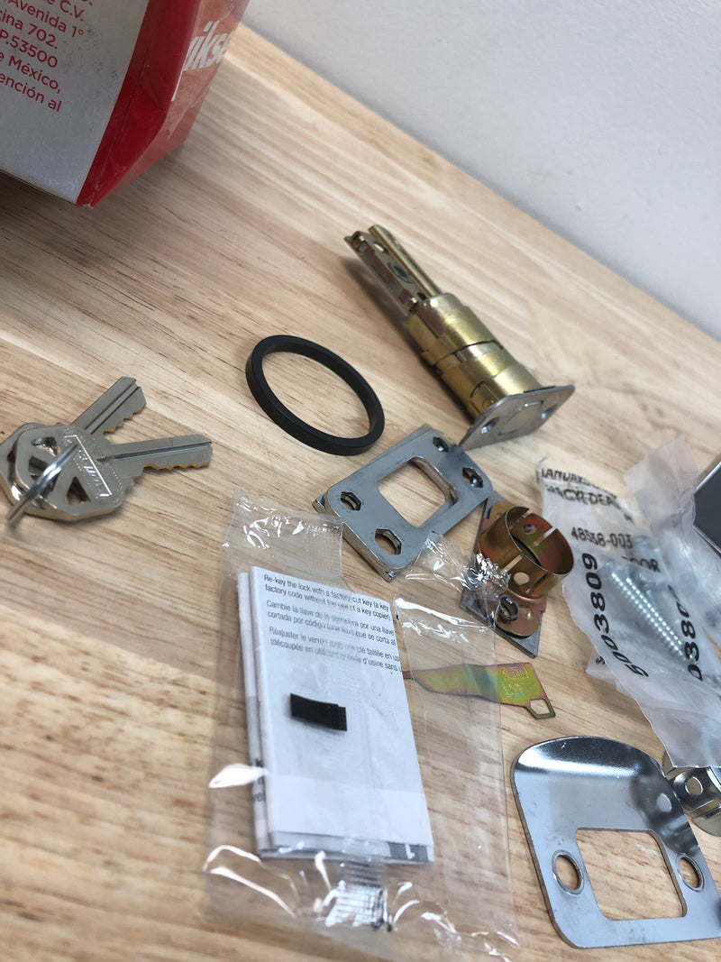 Kwikset 158SQT-26S.STRKP Halifax Square Rose Single Cylinder Deadbolt SmartKey with 6AL Latch and Square Corner, Round Corner and 5303 Round Corner Full Lip Strikes KA3 - Polished Chrome