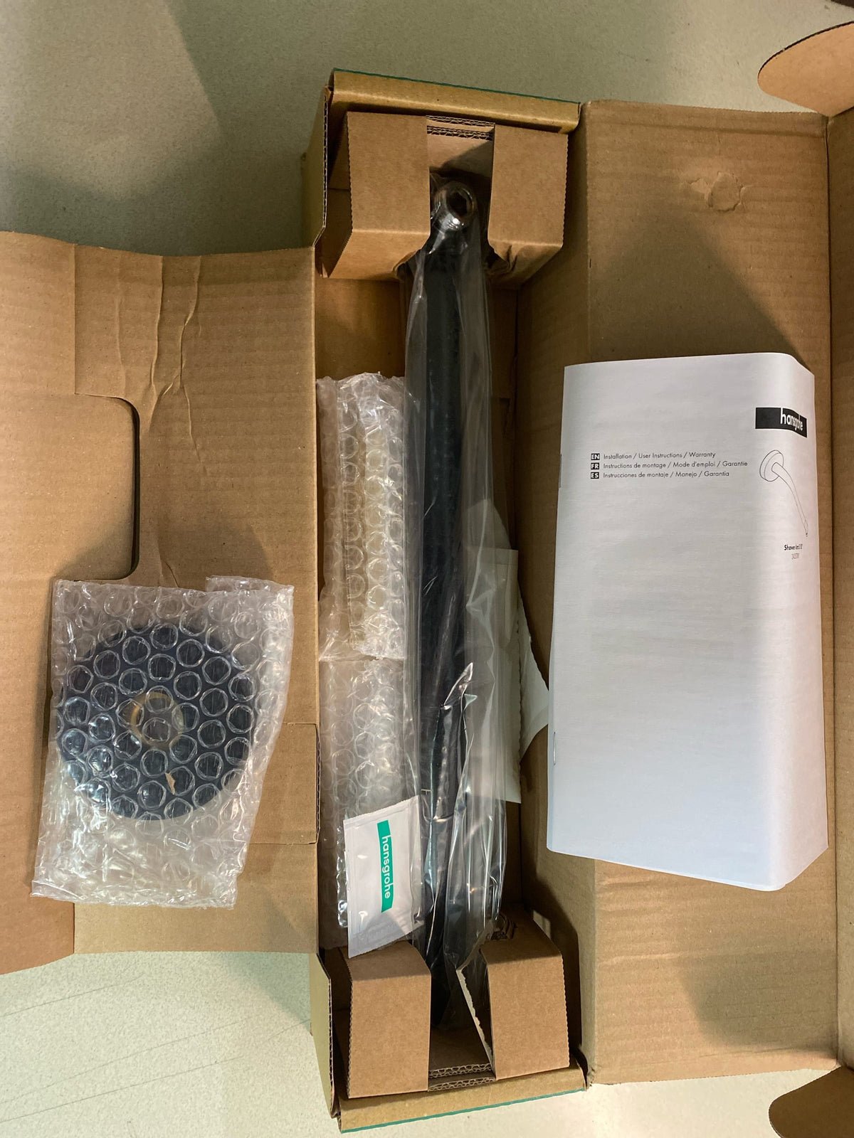 Hansgrohe 24357671 Pulsify S 15" Shower Arm with Escutcheon - Matte Black