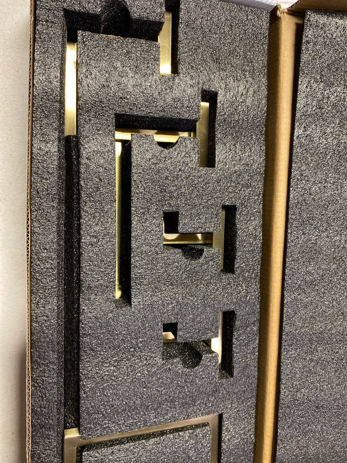 Bwe A-91012-S-G-2 5-Piece Bath Hardware Set with Towel Bar, Included 2-Towel Hook, Toilet Paper Holder, and Towel Ring in Brushed Gold