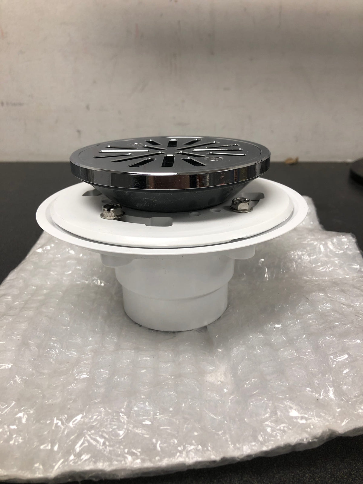 Delta DT061411 4" Tile-In Round Shower Drain - Chrome