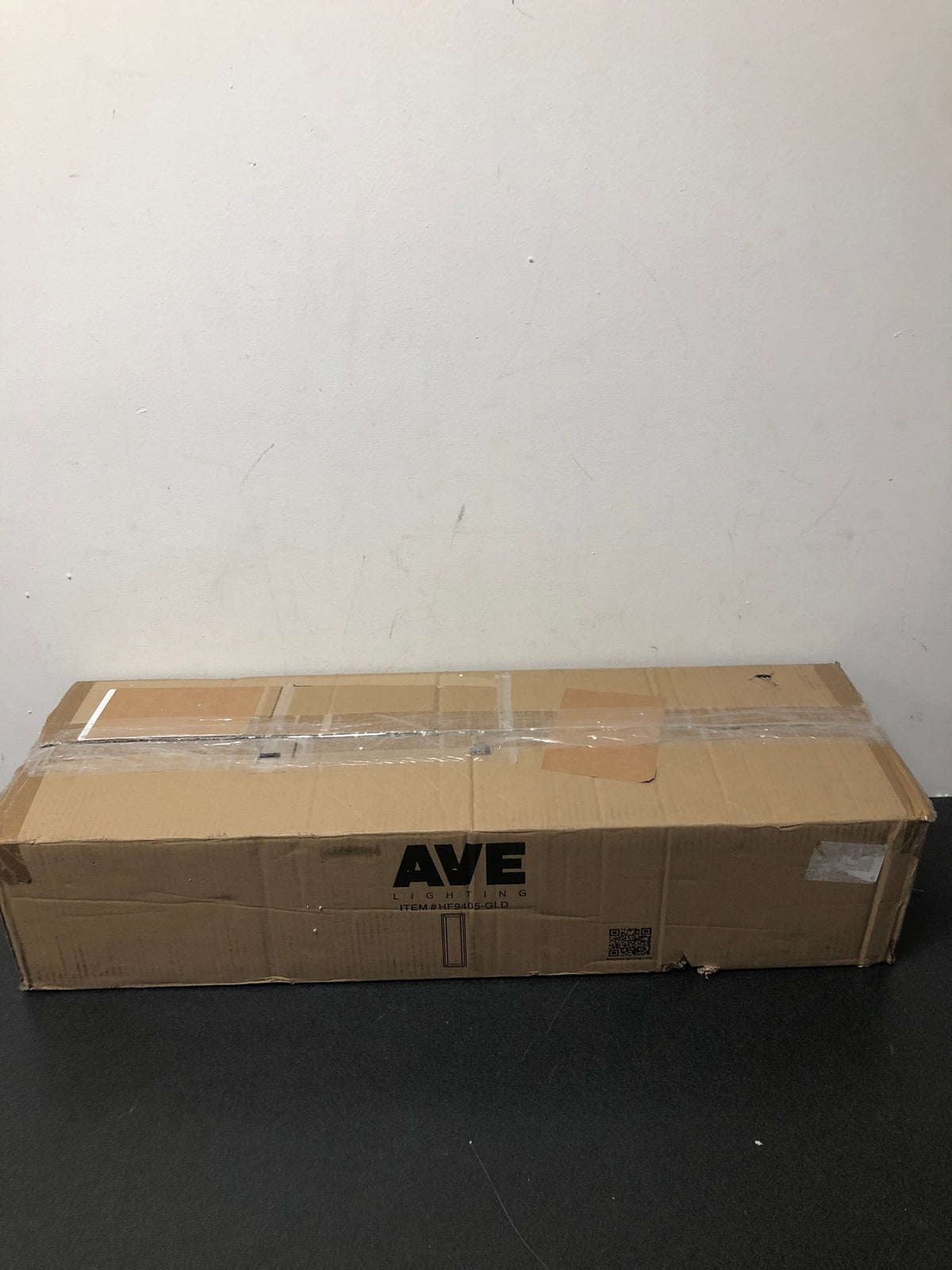 AVENUE LIGHTING HF9405-GLD Park AVE. Wall Sconce