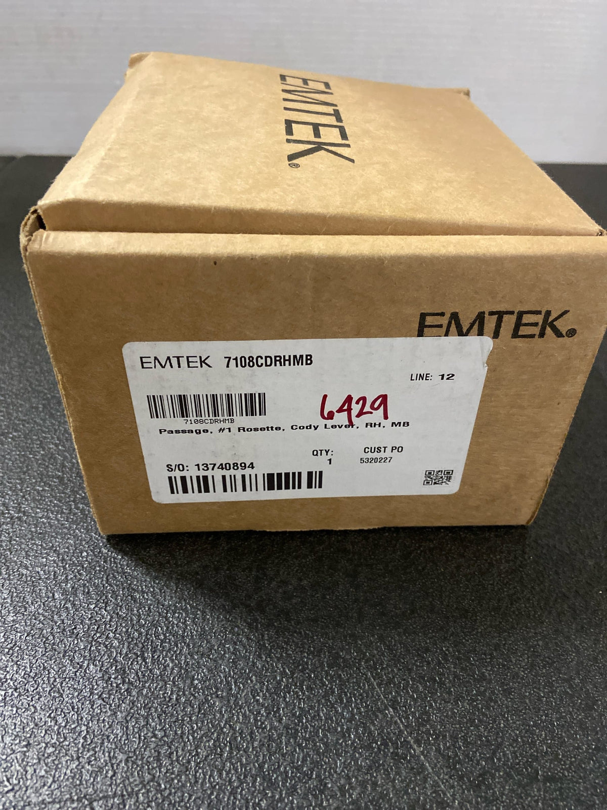 Emtek 7108CDRHMB Passage, No.1 Rosette, Cody Lever, RH, MB
