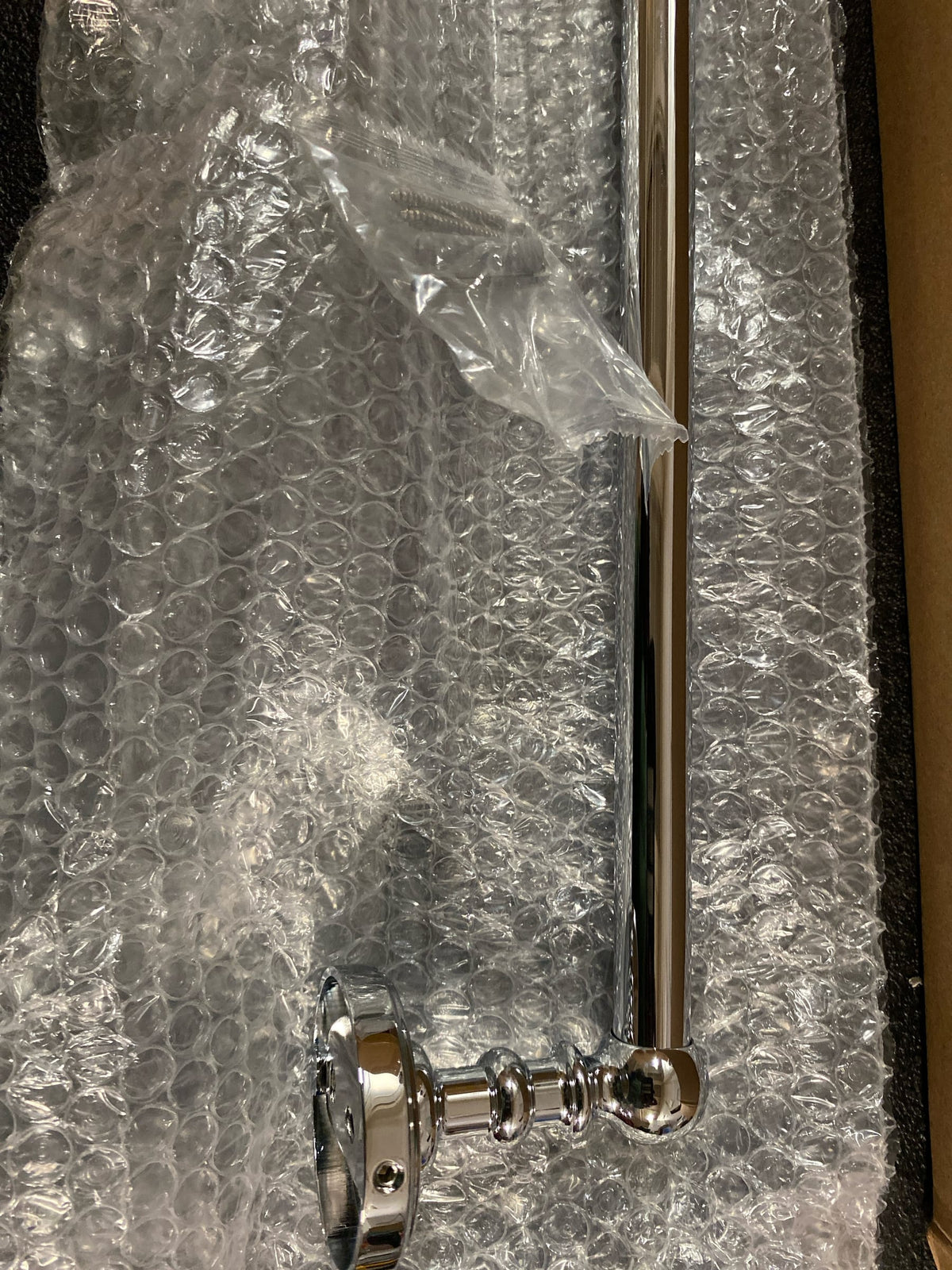ICO Bath V68133 Ember 13-7/8" Towel Bar - Chrome
