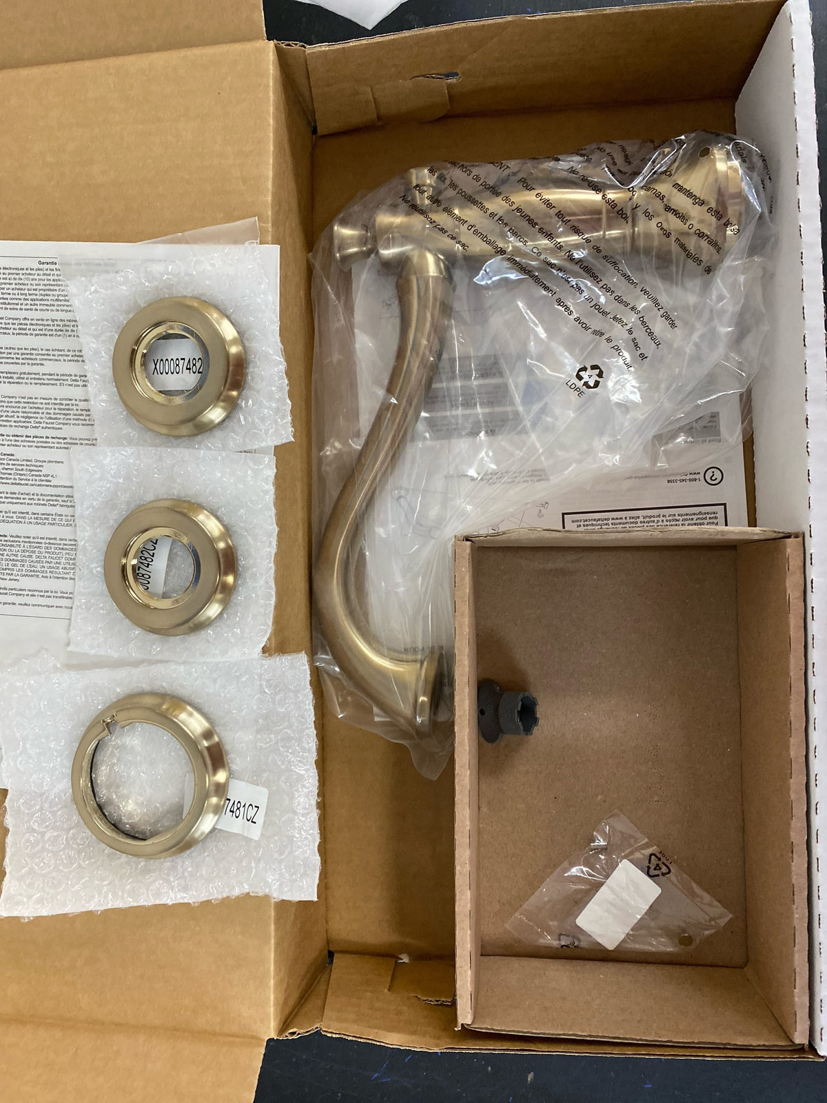 Delta T2797-CZLHP Cassidy Gold 2-Handle Deck-Mount Roman Tub Faucet Trim Kit in Champagne Bronze (Valve and Handles Not Included)