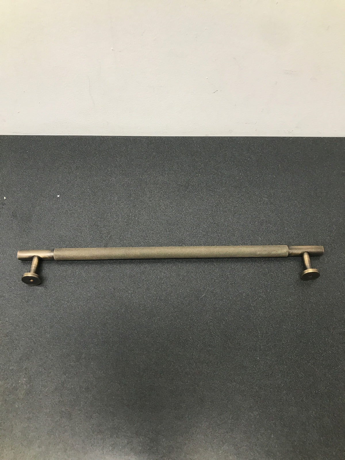 Signature Hardware 450354 15" Evinger Knurled Brass Appliance Pull