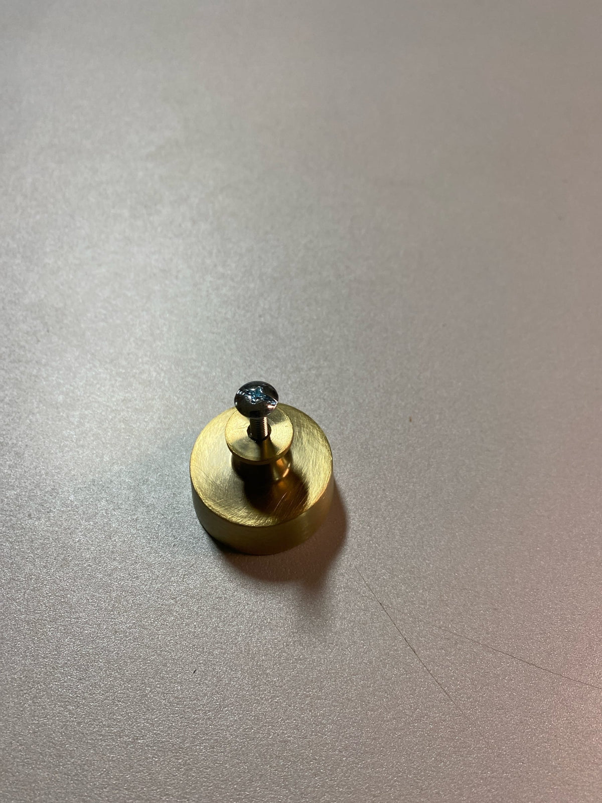 Baldwin 4973044BIN Hollywood Hills 1-1/2 Inch Mushroom Cabinet Knob from the Estate Collection - Satin Brass