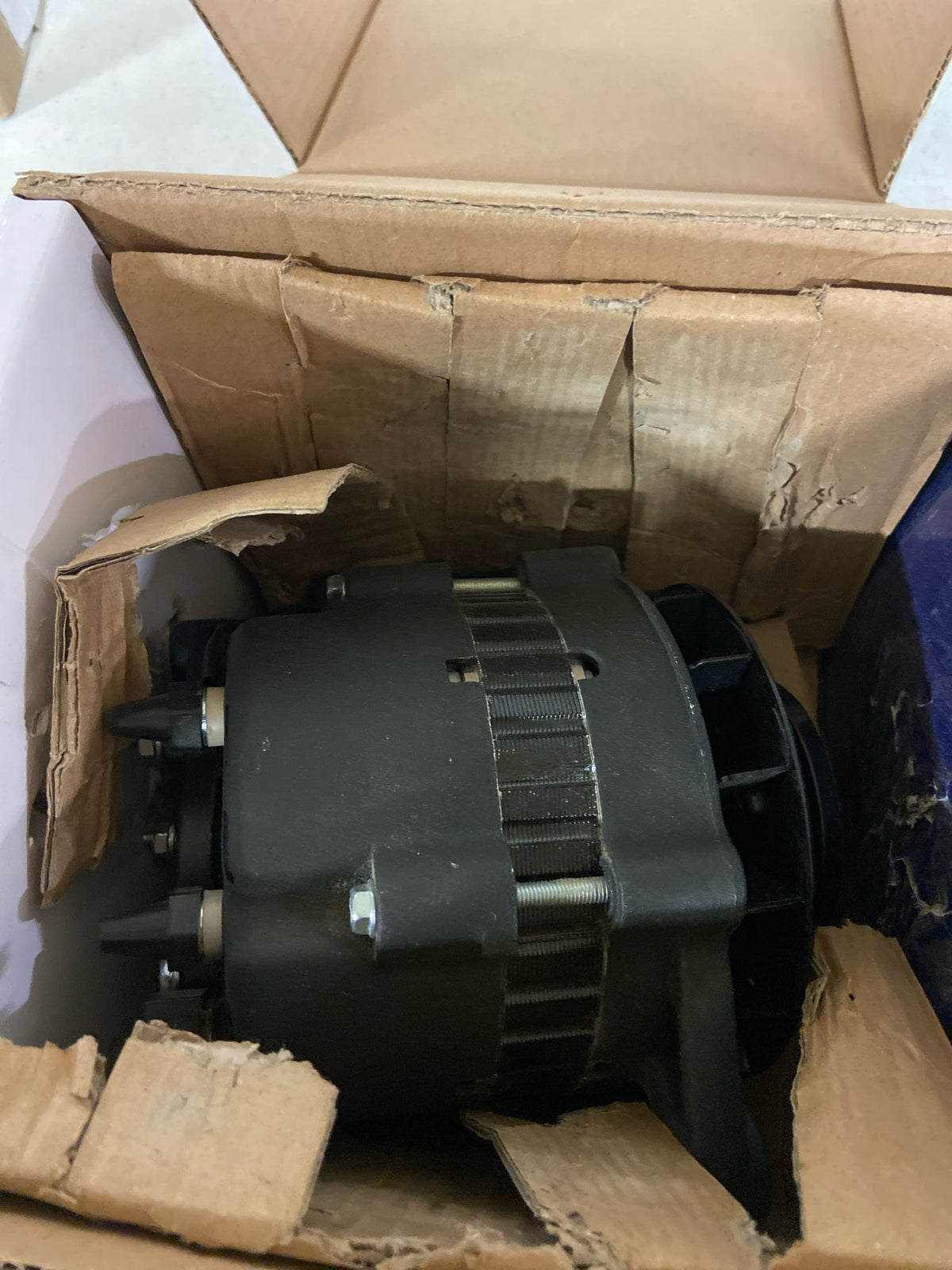 WAI 12175N Alternator Replaces A9263MANDO L84090 110540 JA787IR CAL32116 CAL32116GS DRZ0141 543110552 990141 281582 8EL730121001 LRA01299 A000B0431 AC155513 AR150CA AR150DA ARA50CA M40473