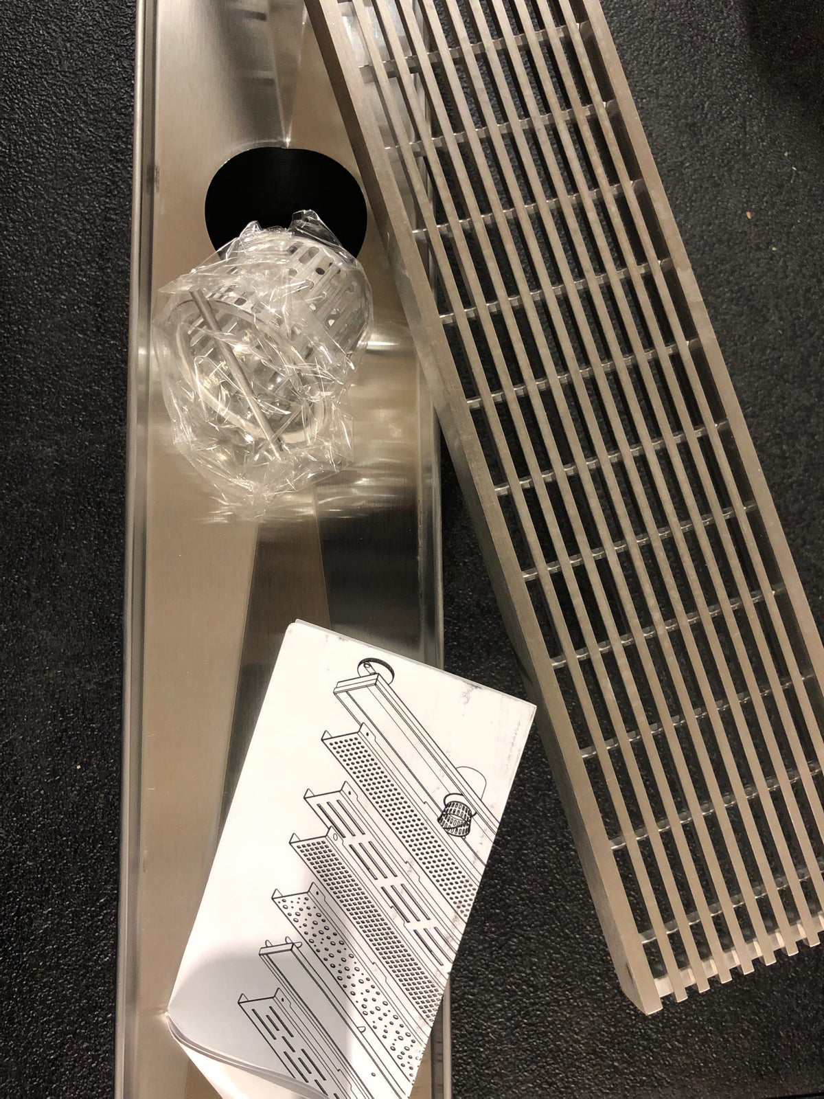 Signature Hardware 404988