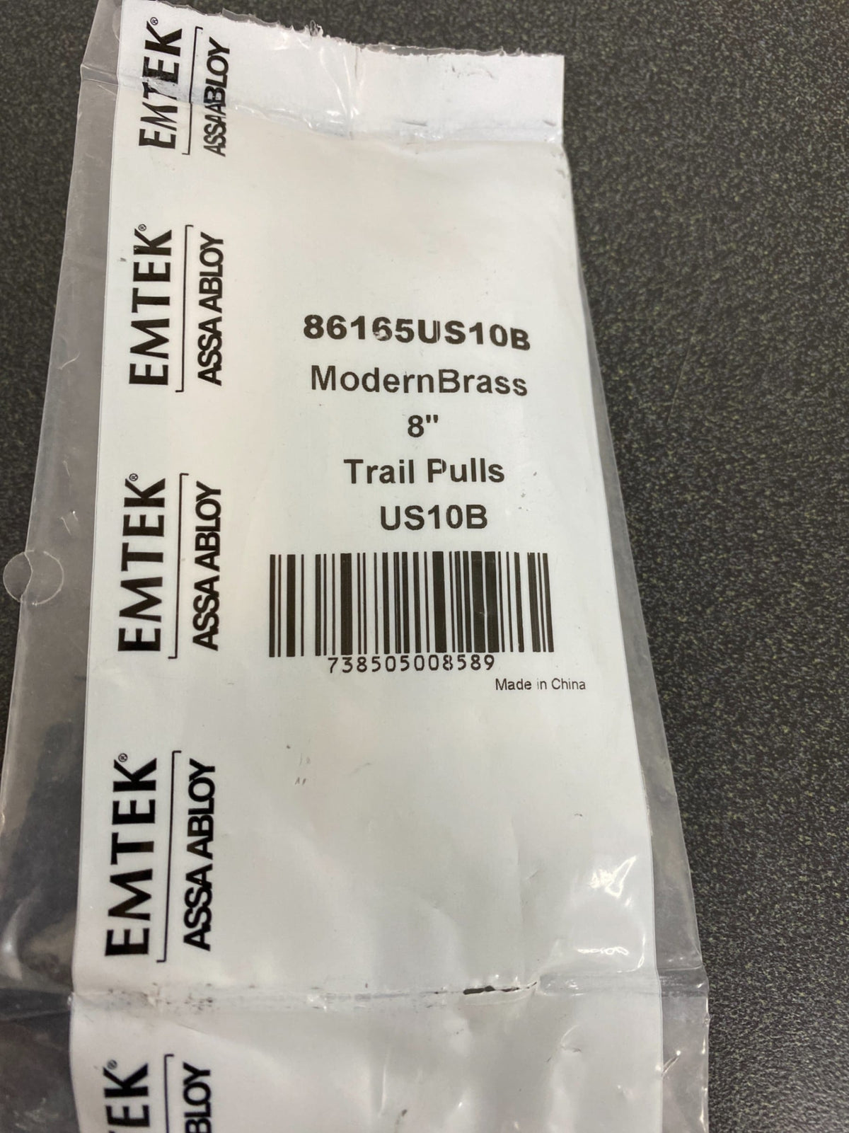 Emtek 86165 us10b trail pull 8 in ctc in bronze