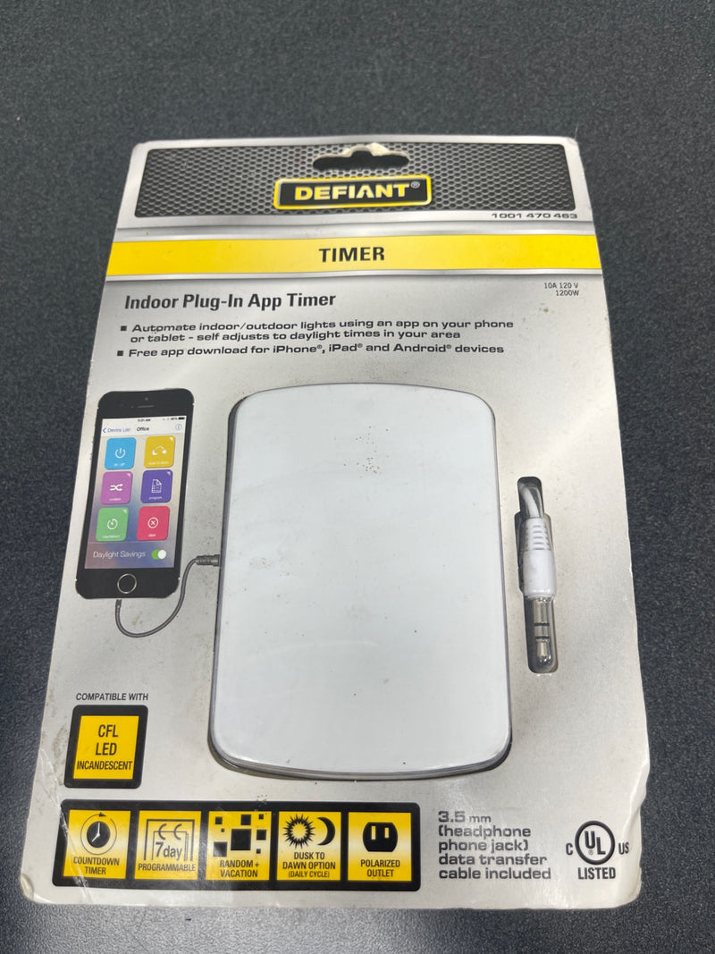 Defiant 13975 10 Amp 7-Day Indoor Plug-In Corded App Timer, White