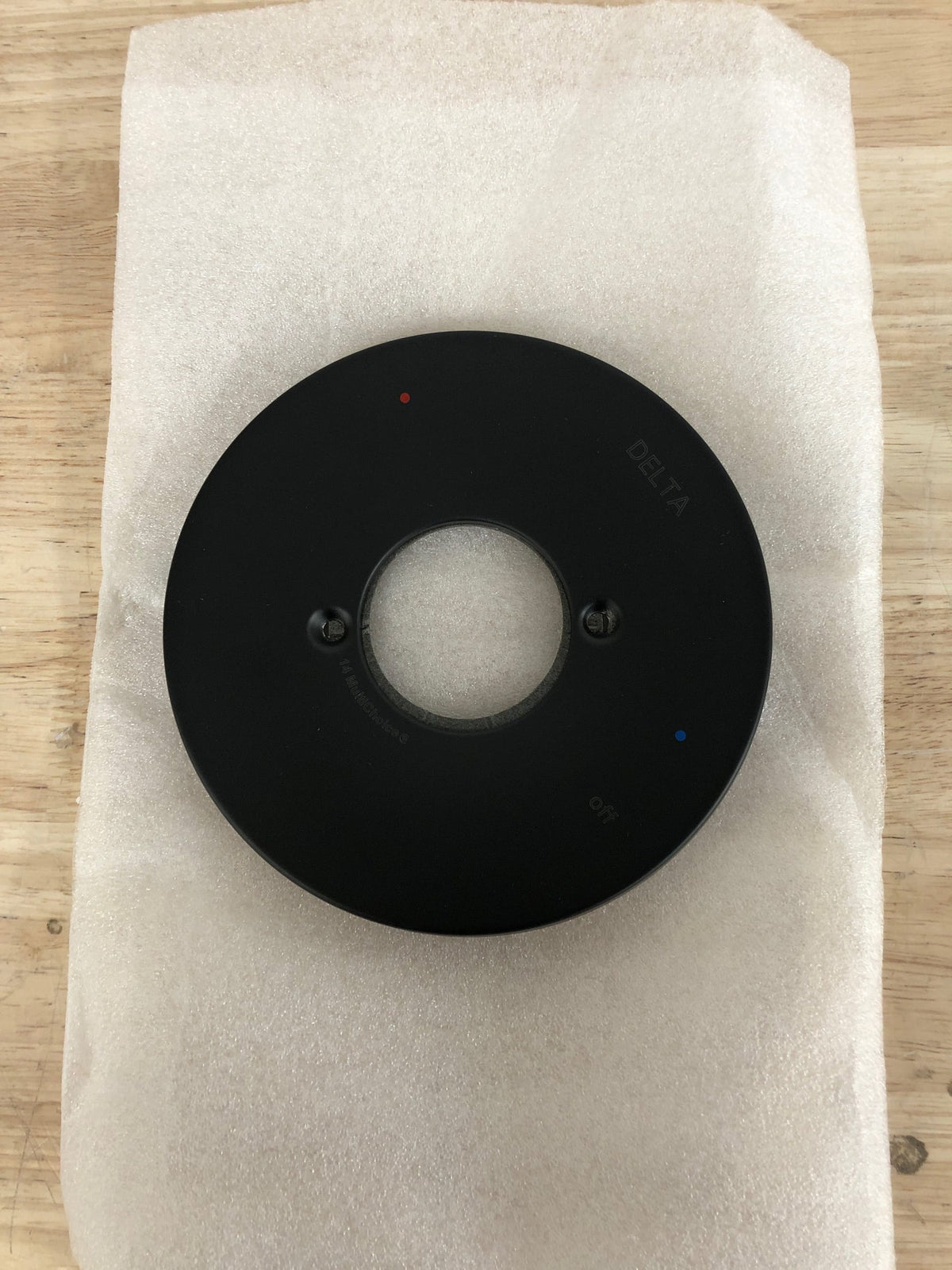 Delta RP75436 Ara Replacement Escutcheon Plate with Seal, Matte Black
