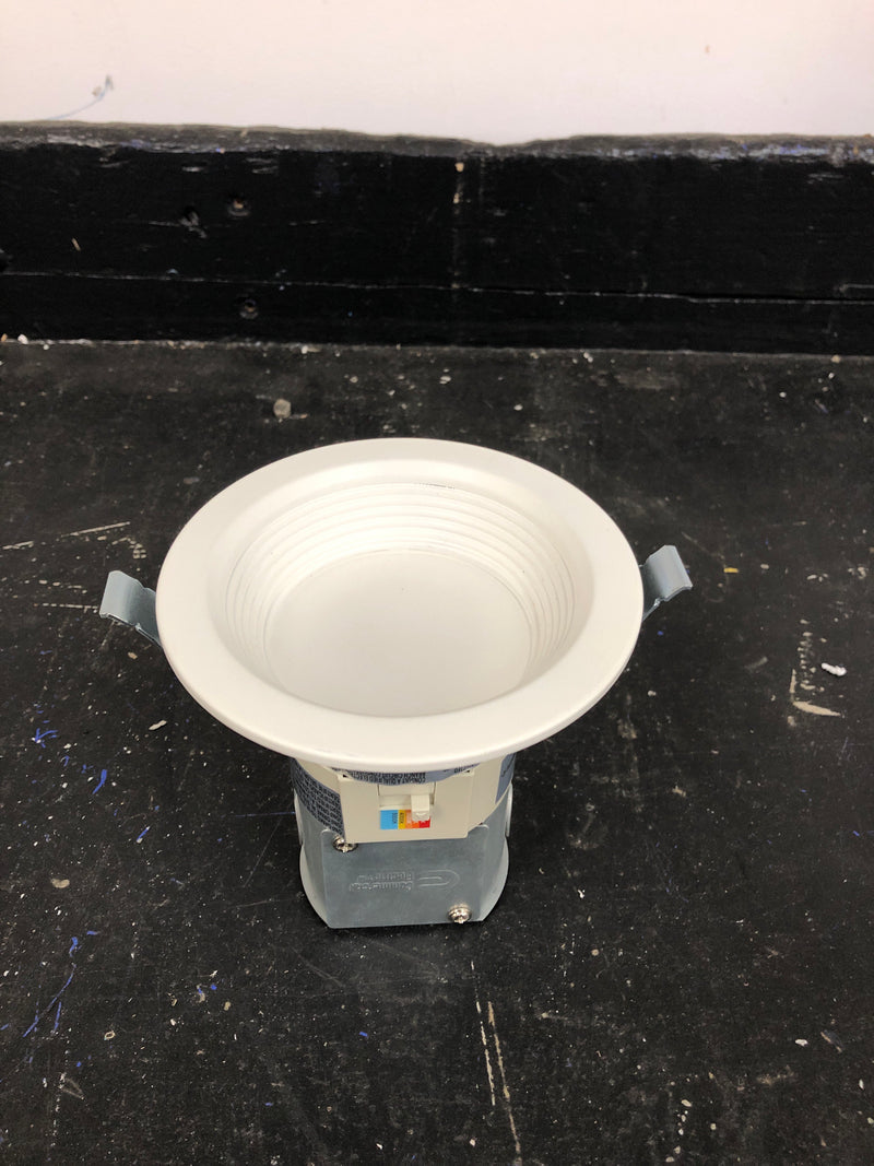 Commercial electric CER407943AK50WH Easy-Up 4 in. White Baffle Integrated LED Recessed Kit with Selectable CCT (2700K-5000K), (No Can Needed)