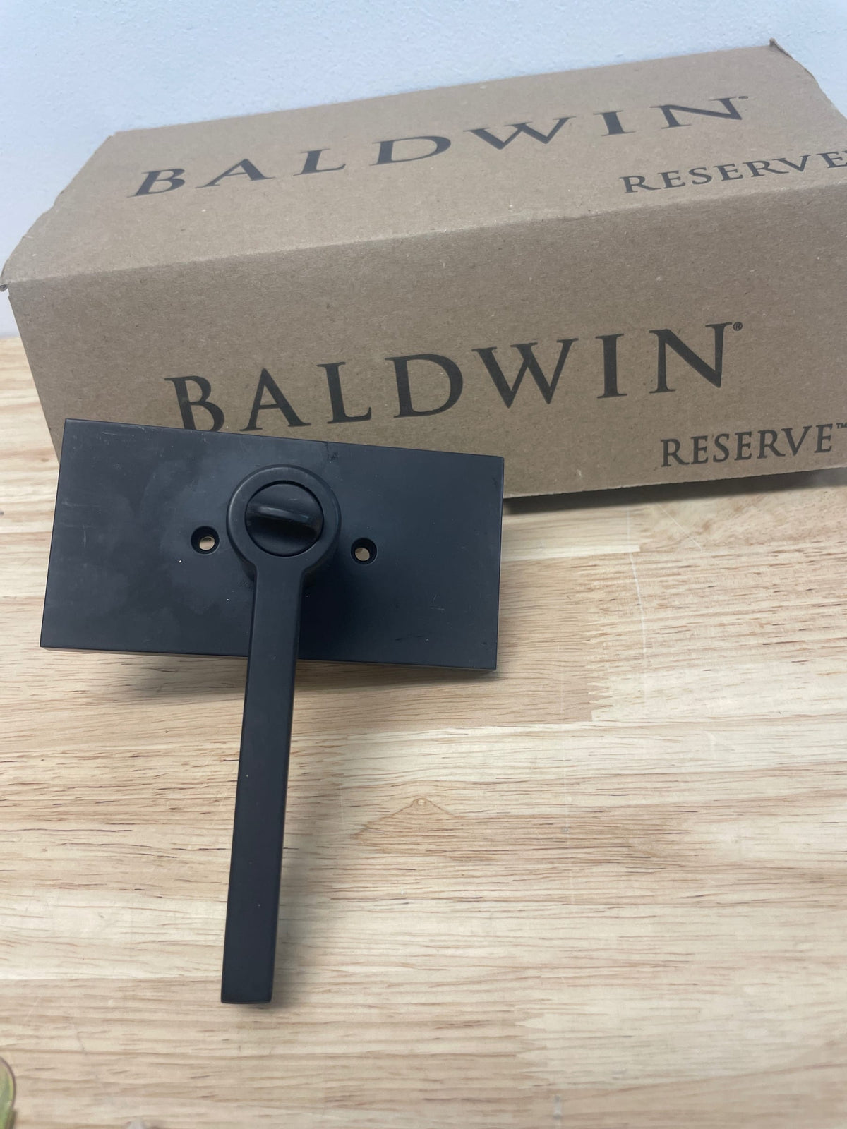 Baldwin ENSQUCFR190 Baldwin EN.SQU.CFR Square Single Cylinder Keyed Entry Door Lever Set with 5 Inch Rectangle Rose from The Reserve Collection