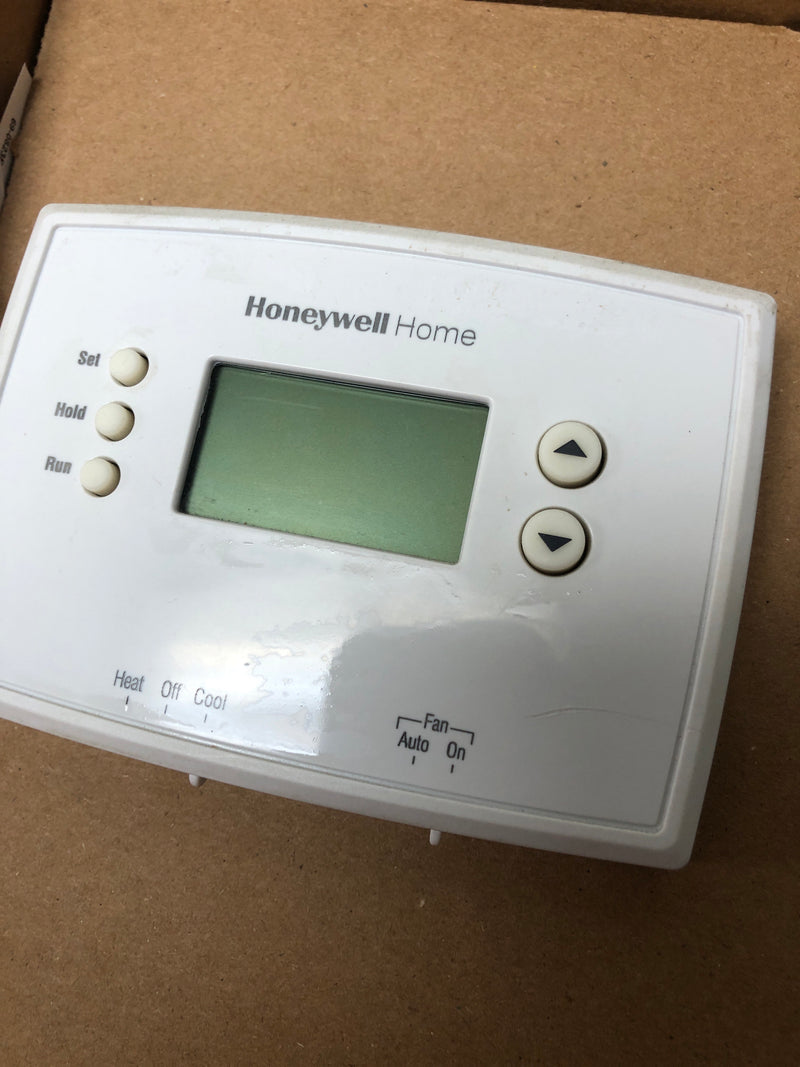 Honeywell home RTH2300B 5-2 Day Programmable Thermostat with Digital Backlit Display