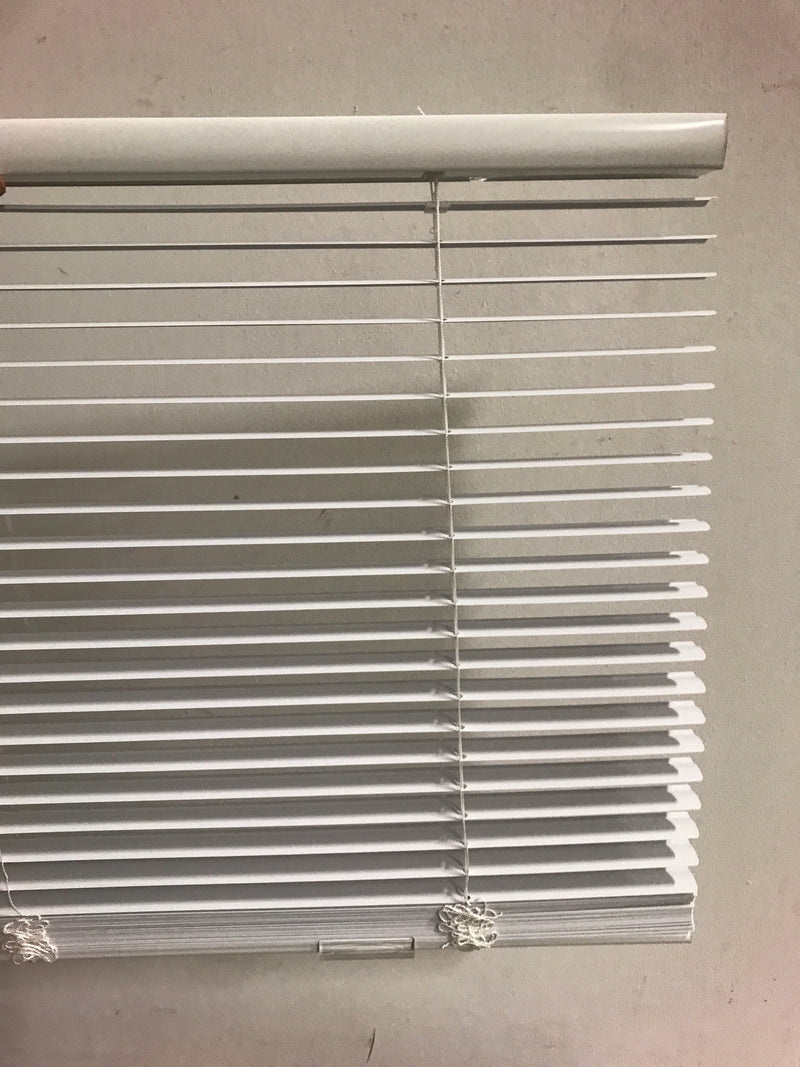 Unbranded 10793478353286 White Cordless Enhanced Room Darkening Vinyl Blinds with 1 in. Slat - 34 in. W x 48 in. L (Actual 33.5 in. W x 48 in. L)
