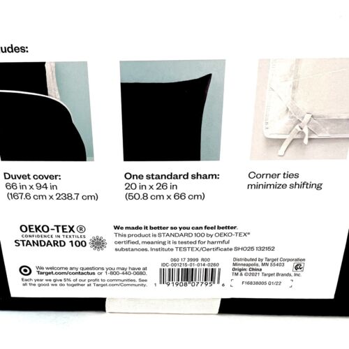 Room Essentials 2 Piece Easy Care Duvet Cover Set Twin/XL Twin Black NEW