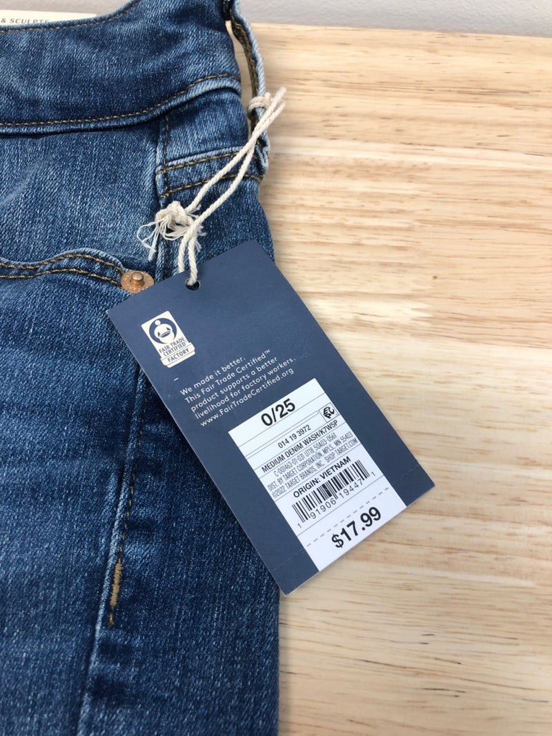 Universal thread women's high-rise distressed jean shorts - (medium wash blue, 0/25r)
