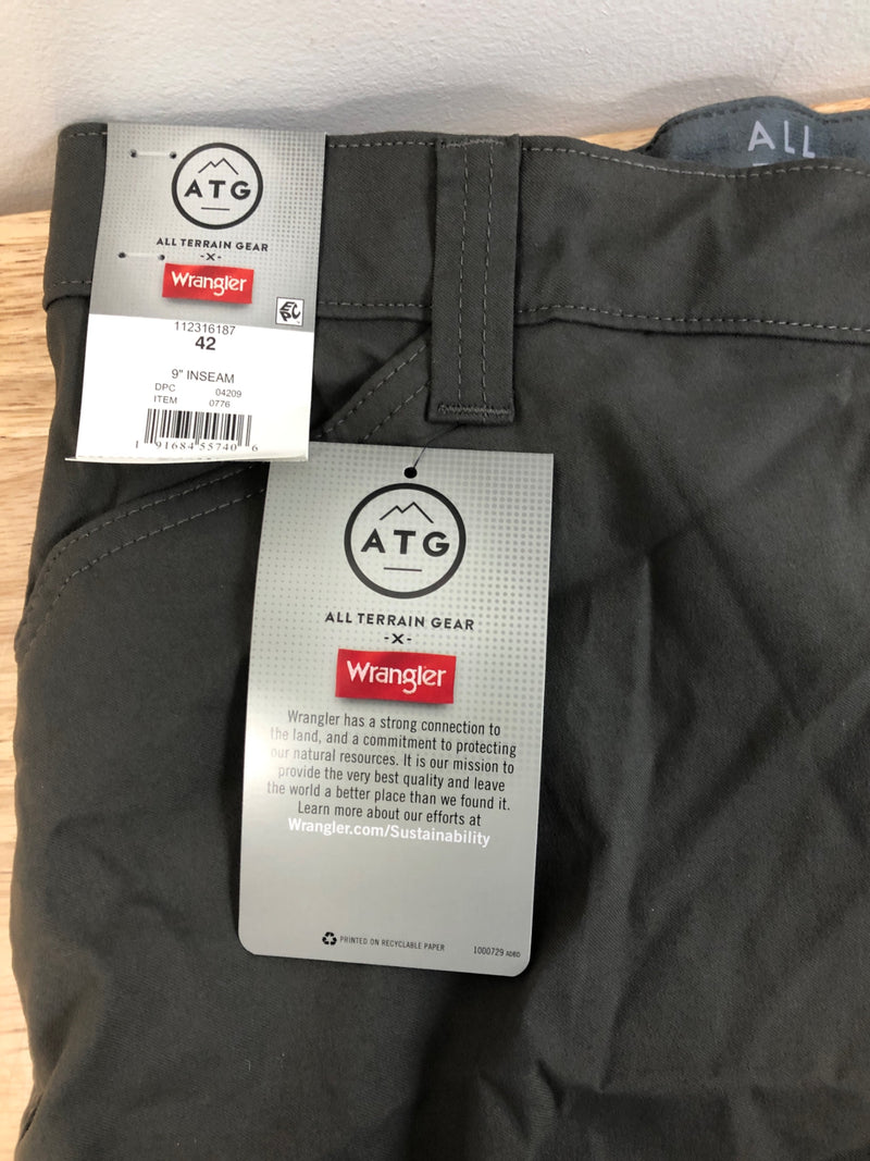 Wrangler Men's 10" Relaxed Fit Outdoor Shorts - (Dark Gray, 42)