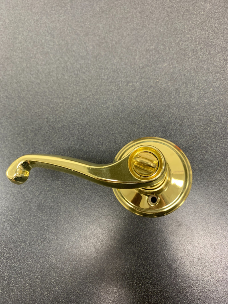 Schlage F51APLY605FLARH Plymouth Right handed Single Cylinder Keyed Entry Door Knob Exterior with Flair Lever Interior - Bright Brass