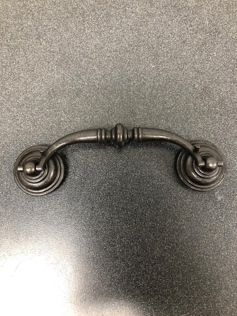 Richelieu BP30214909 4-1/4 Inch Center to Center Drop Cabinet Pull from the Expression Collection - Matte Black Iron