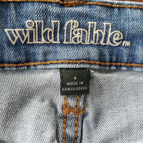 Wild Fable Womens High Rise Distressed Mom Taper Jeans Size 4 Light Wash Stretch