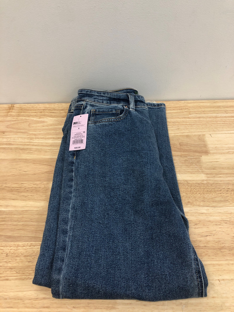 Wild Fable Women's Super-High Rise Straight Jeans - (6, Medium Blue)